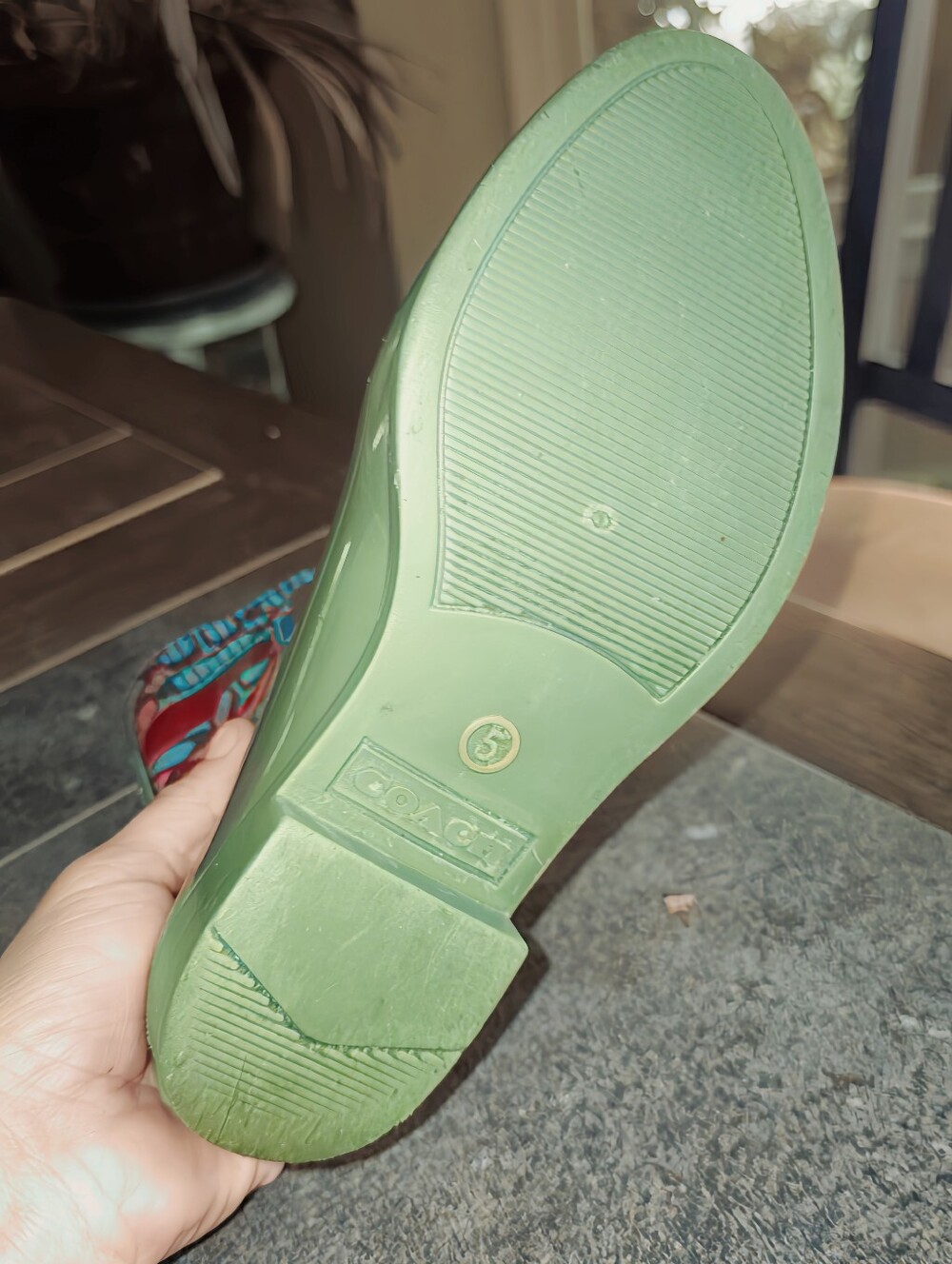 ๐ Coach Rivington Pull-On Olive Rain Boots (Women's Size 5 / Kids' Size 3.5) - Picture 4 of 10